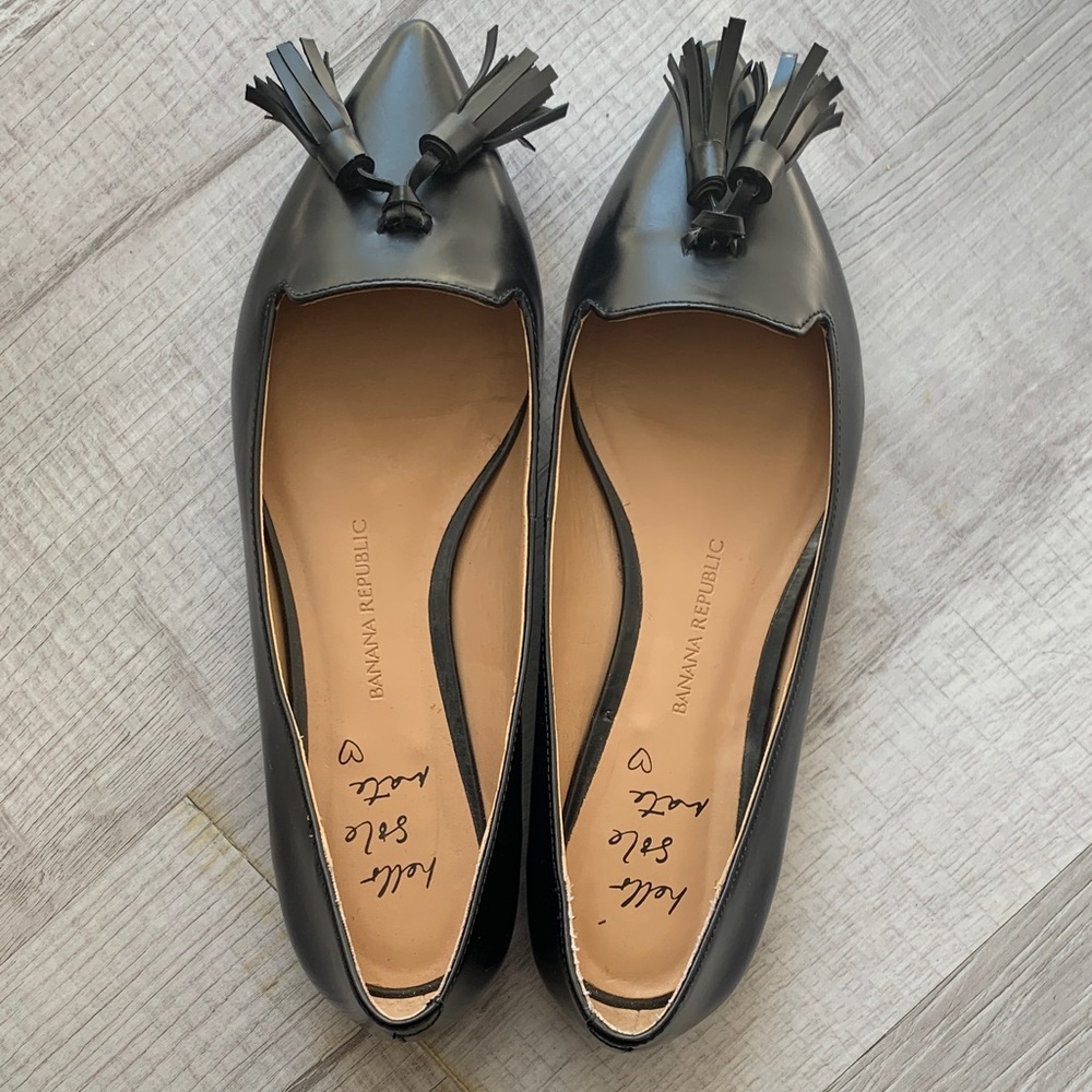 Banana Republic Black Leather Tassel Pointed Flats